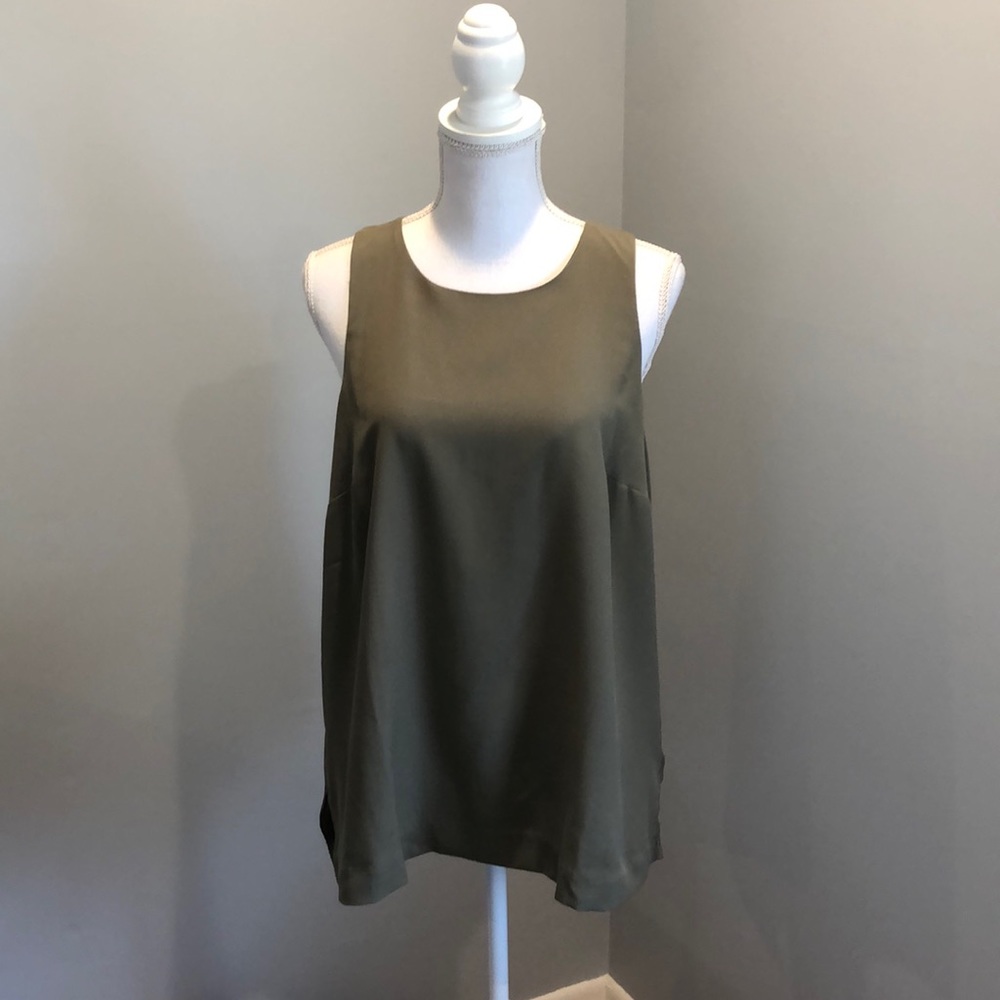 Hunter green summer top